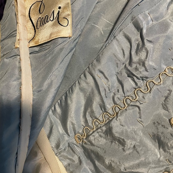 VINTAGE MUSEUM PIECE!!! Arnold Scaasi ball gown circa 1957. Fully beaded bodice. - Picture 10 of 11